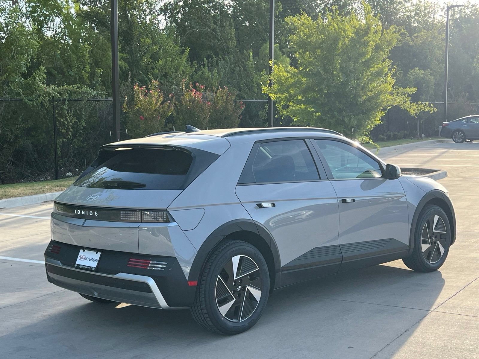 New 2027 Hyundai Ioniq 5 SEL RWD image 11