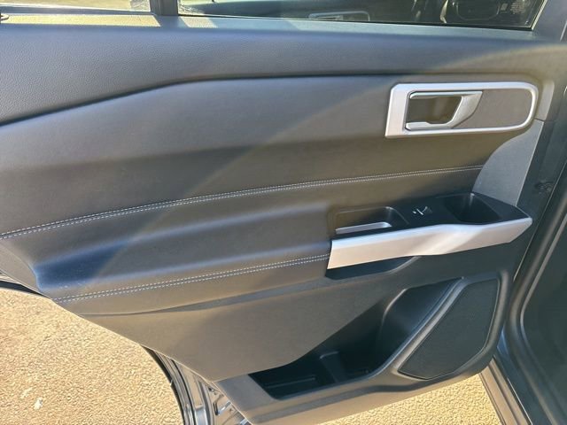 Certified 2024 Ford Explorer XLT w/ Equipment Group 202A image 29