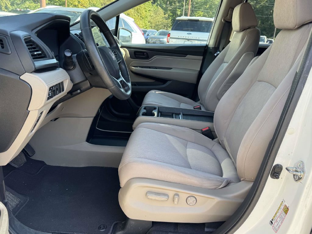 Used 2018 Honda Odyssey EX image 21