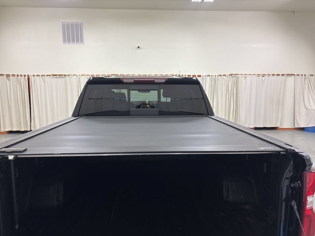 Used 2021 Chevrolet Silverado 1500 High Country w/ Z71 Off-Road Package AWD/4WD image 11
