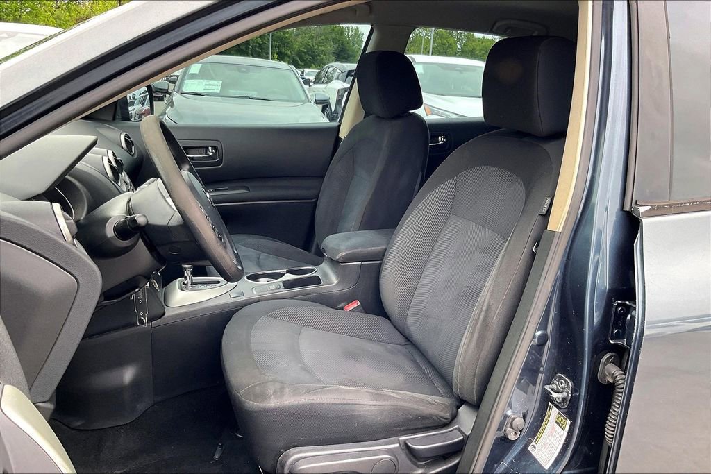 Used 2014 Nissan Rogue S w/ Convenience Package AWD/4WD image 34