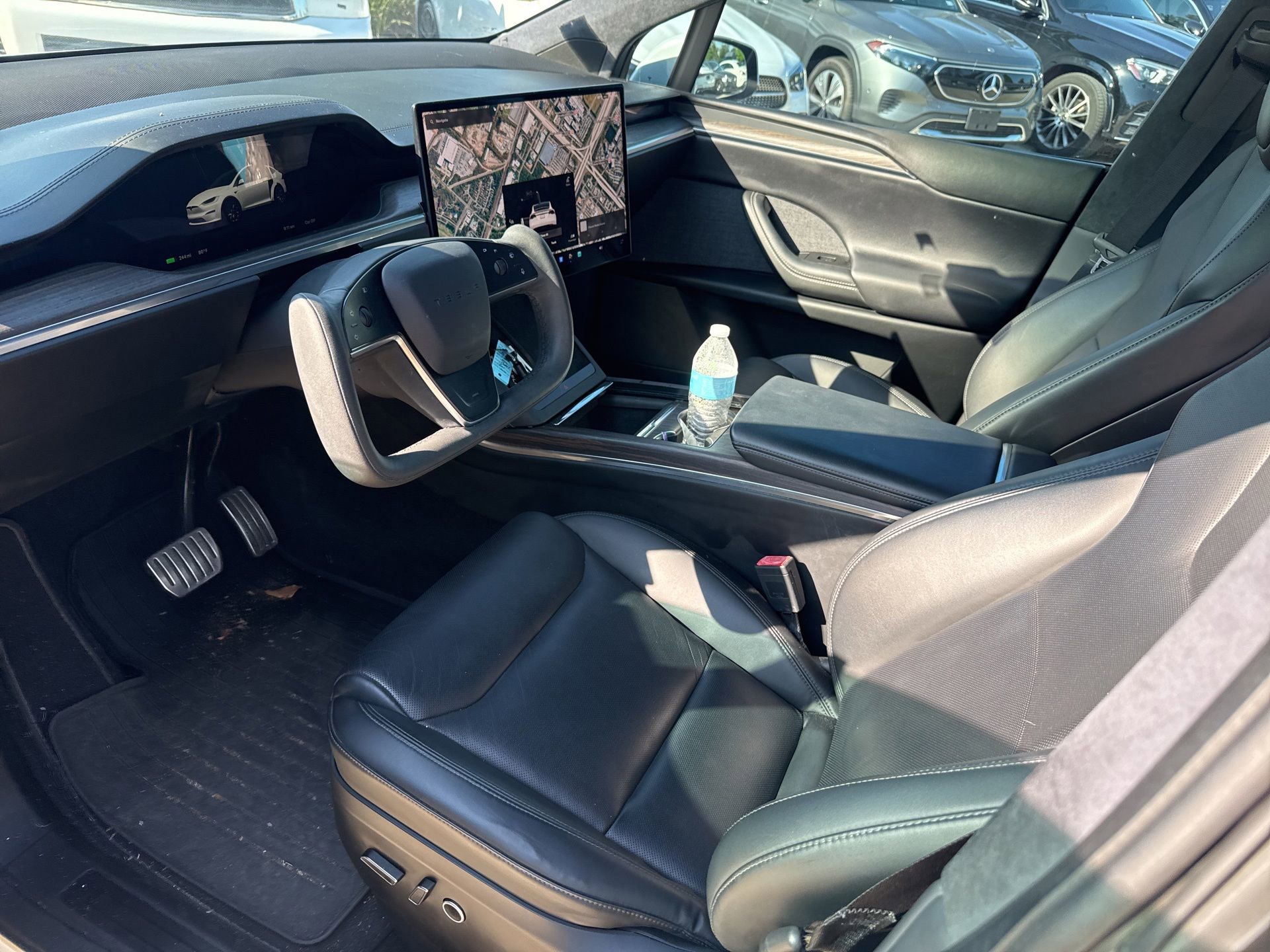 Used 2023 Tesla Model X AWD/4WD image 9