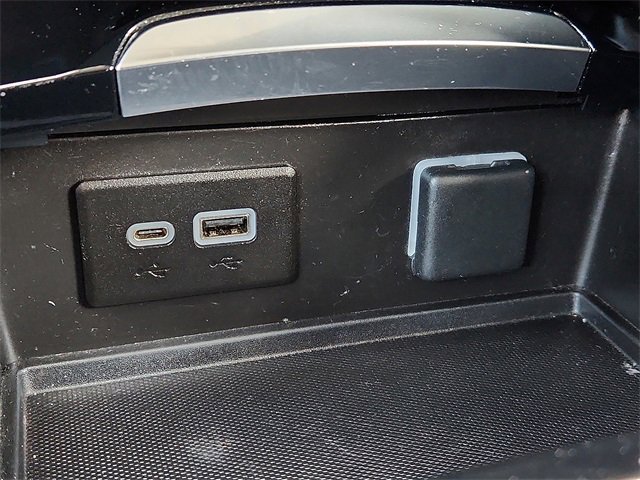 Certified 2023 Buick Envision Essence image 21