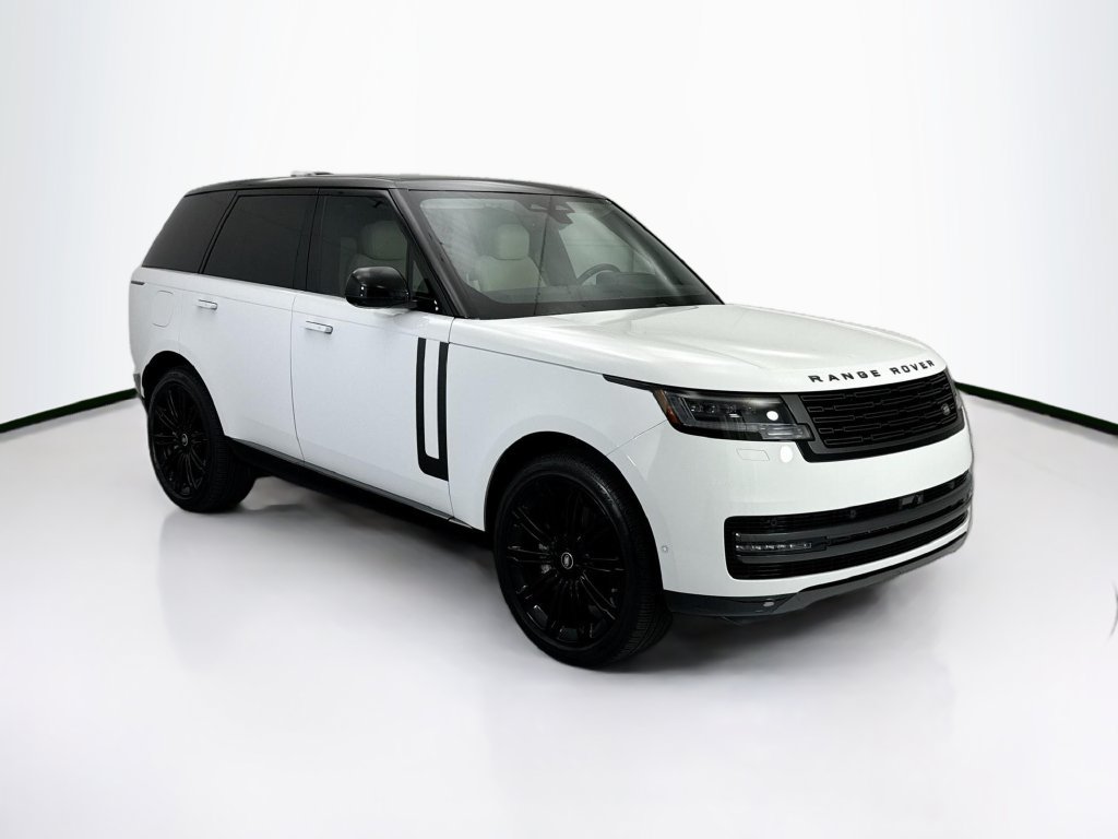 Certified 2025 Land Rover Range Rover SE AWD/4WD image 3