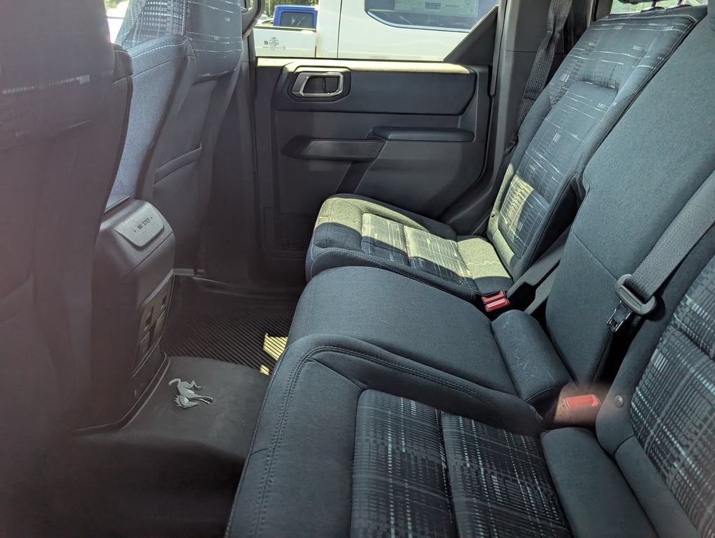 Used 2023 Ford Bronco Heritage Edition AWD/4WD image 7