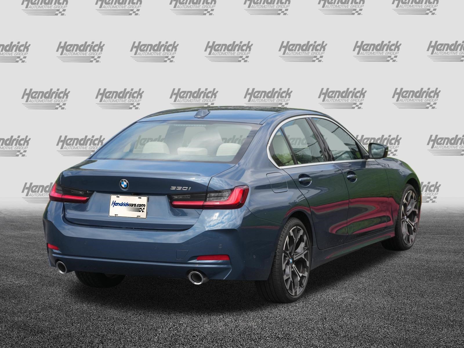 Certified 2025 BMW 330i Sedan RWD image 8