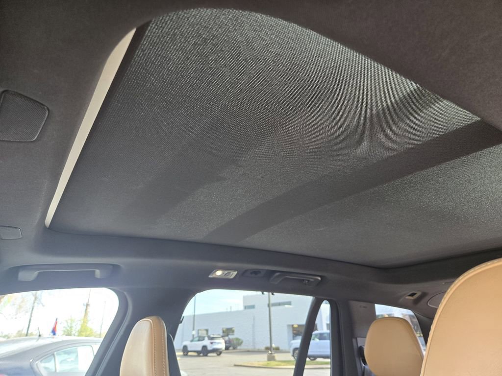 Used 2018 Volvo XC90 T8 Inscription w/ Convenience Package image 15