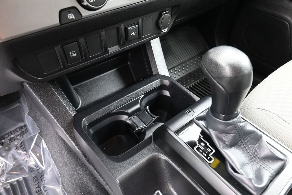 Used 2022 Toyota Tacoma SR w/ SR Convenience Package RWD image 24