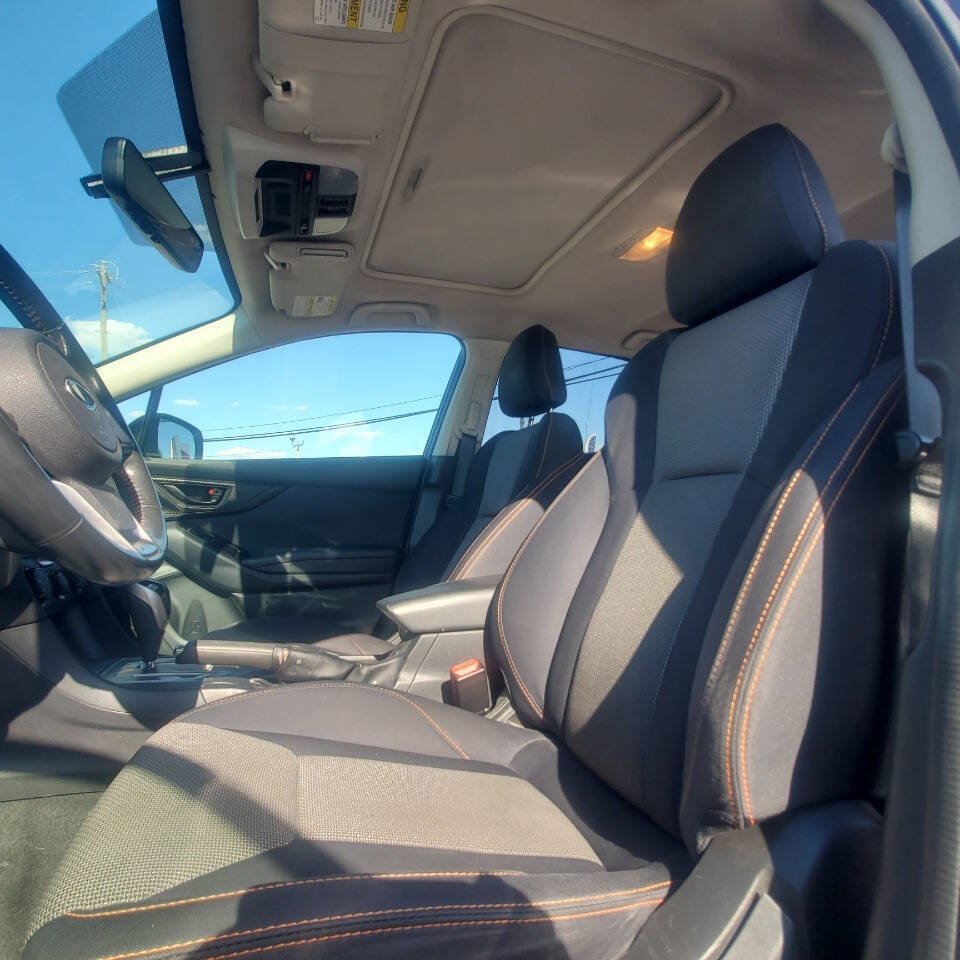 Used 2019 Subaru Crosstrek 2.0i Premium w/ Moonroof Package AWD/4WD image 11