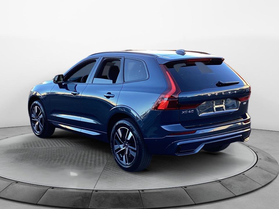New 2027 Volvo XC60 B5 Plus AWD/4WD image 5