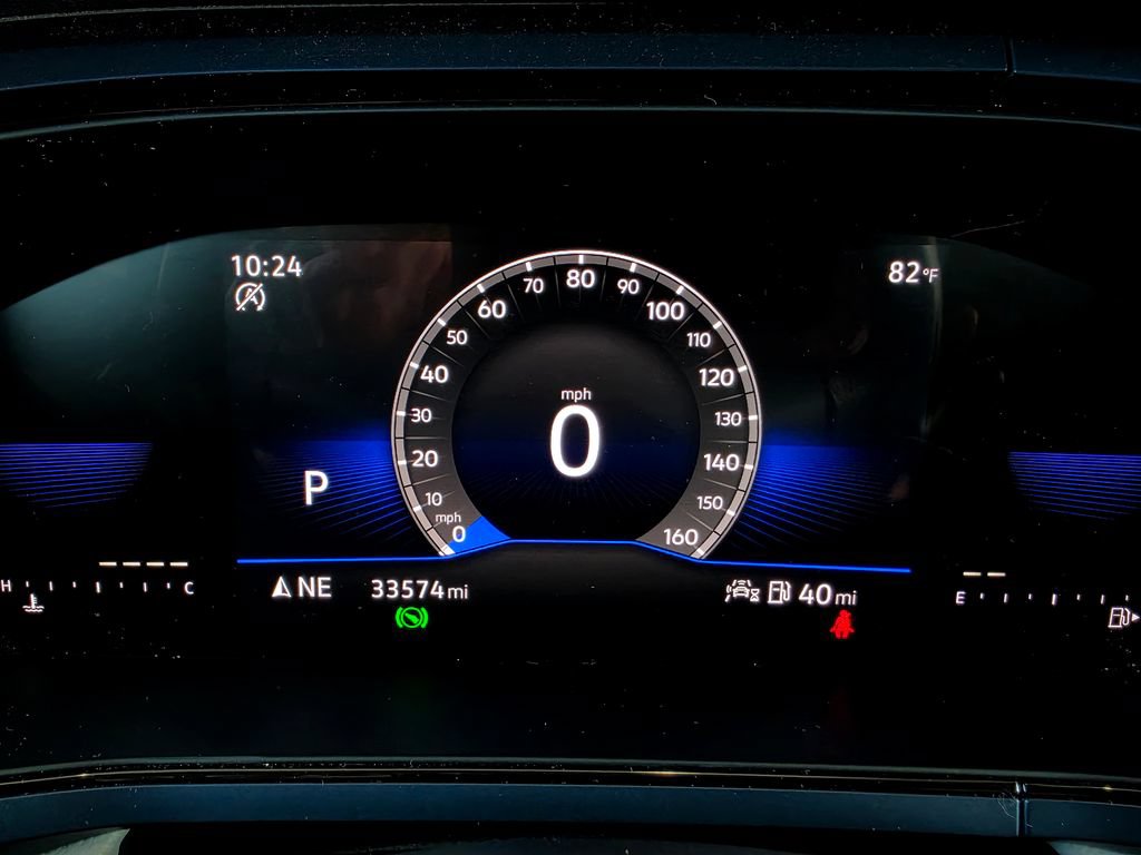 Used 2023 Volkswagen Taos SE FWD image 26