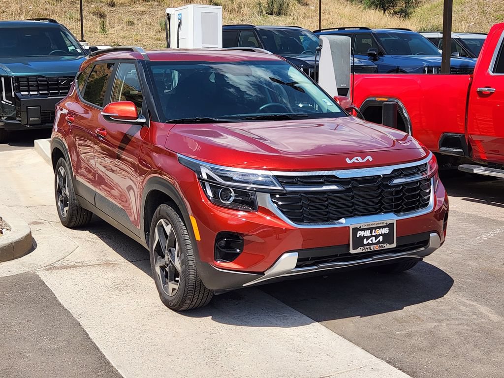 Certified 2026 Kia Seltos S FWD image 3