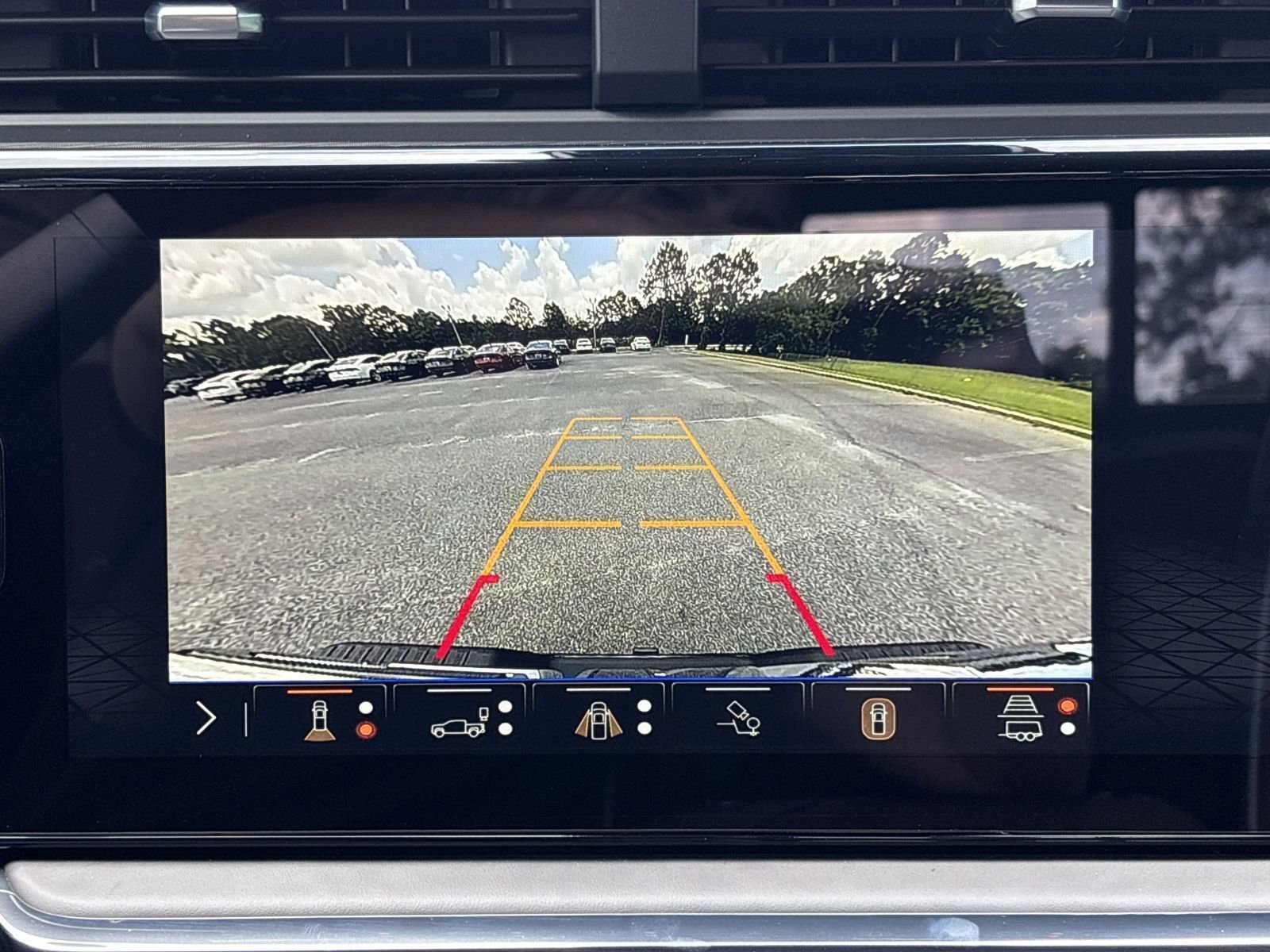 New 2025 GMC Sierra 3500 Denali Ultimate image 5