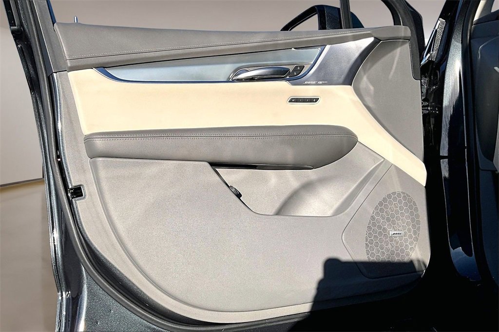 Certified 2023 Cadillac XT5 Premium Luxury image 18