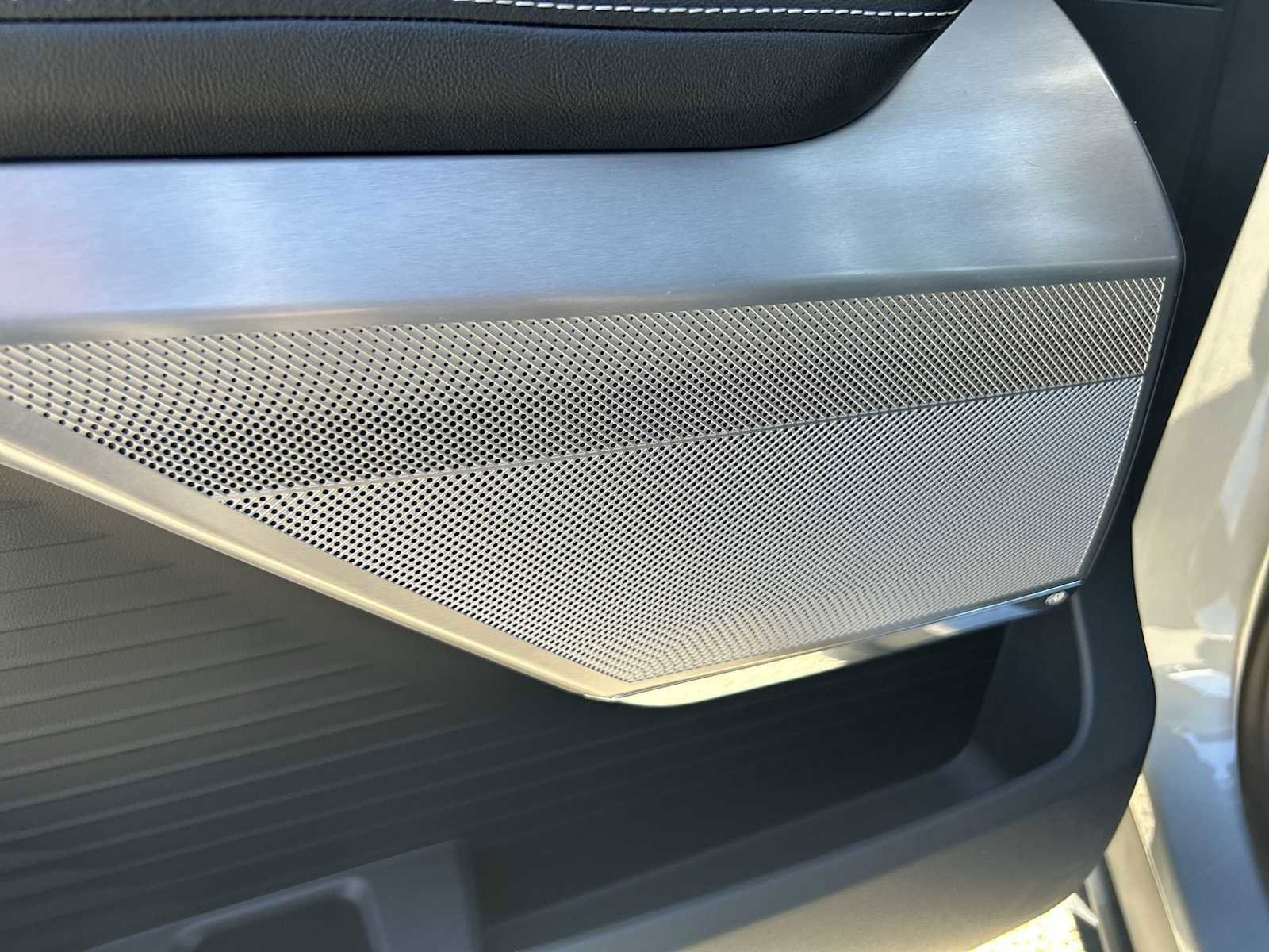 New 2026 Cadillac Vistiq Luxury image 23