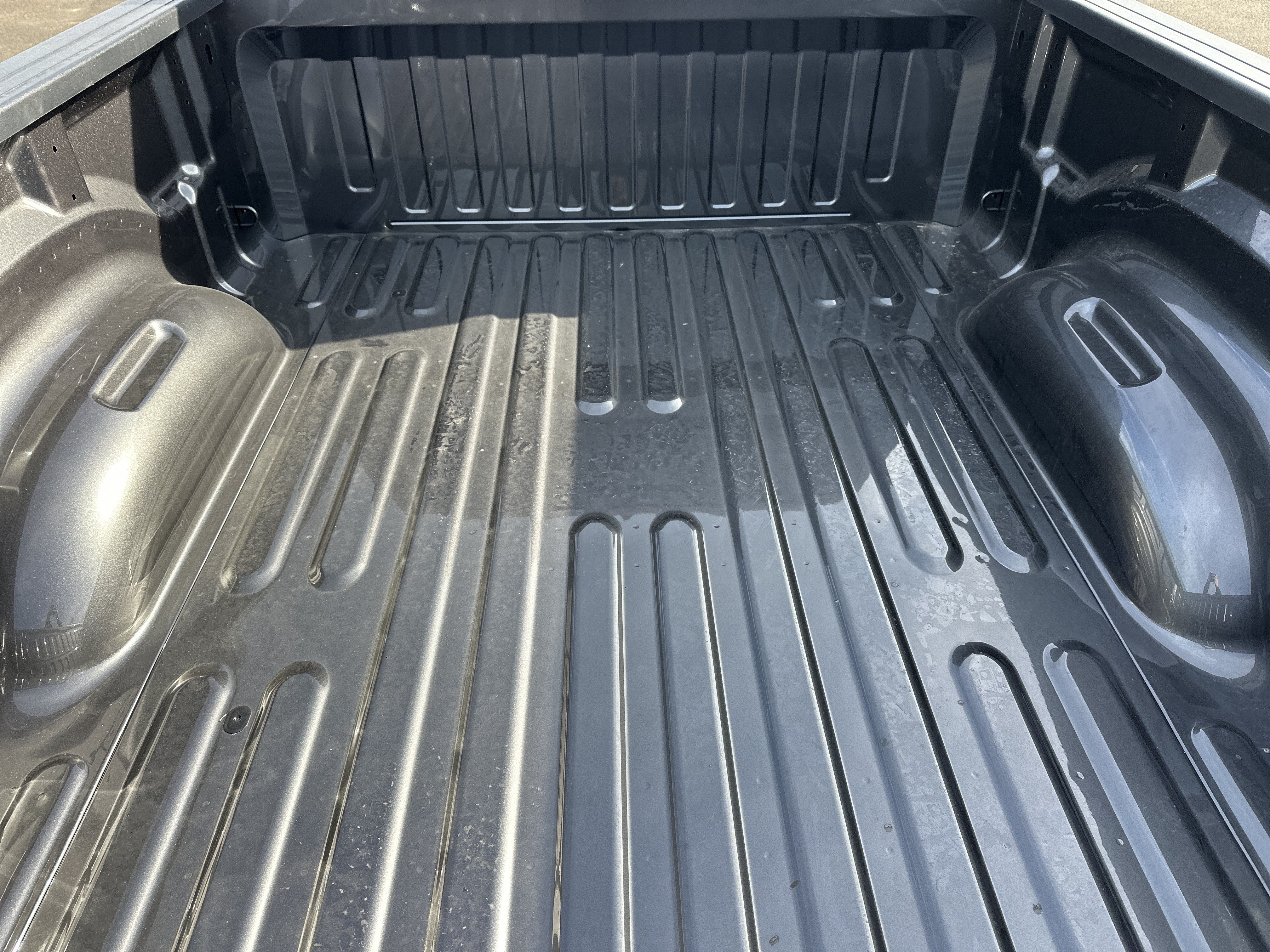 New 2026 RAM 1500 Laramie w/ Night Edition AWD/4WD image 5