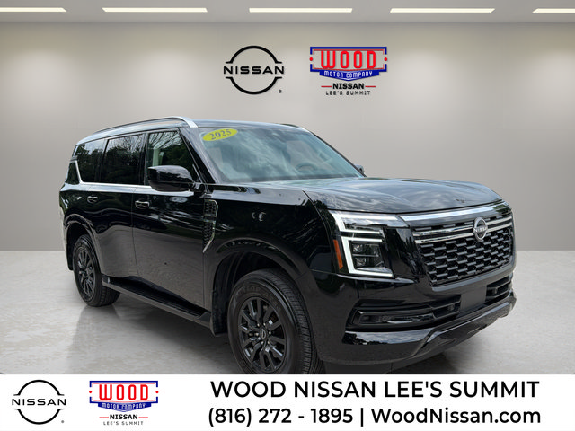 Used 2025 Nissan Armada SV AWD/4WD image 1