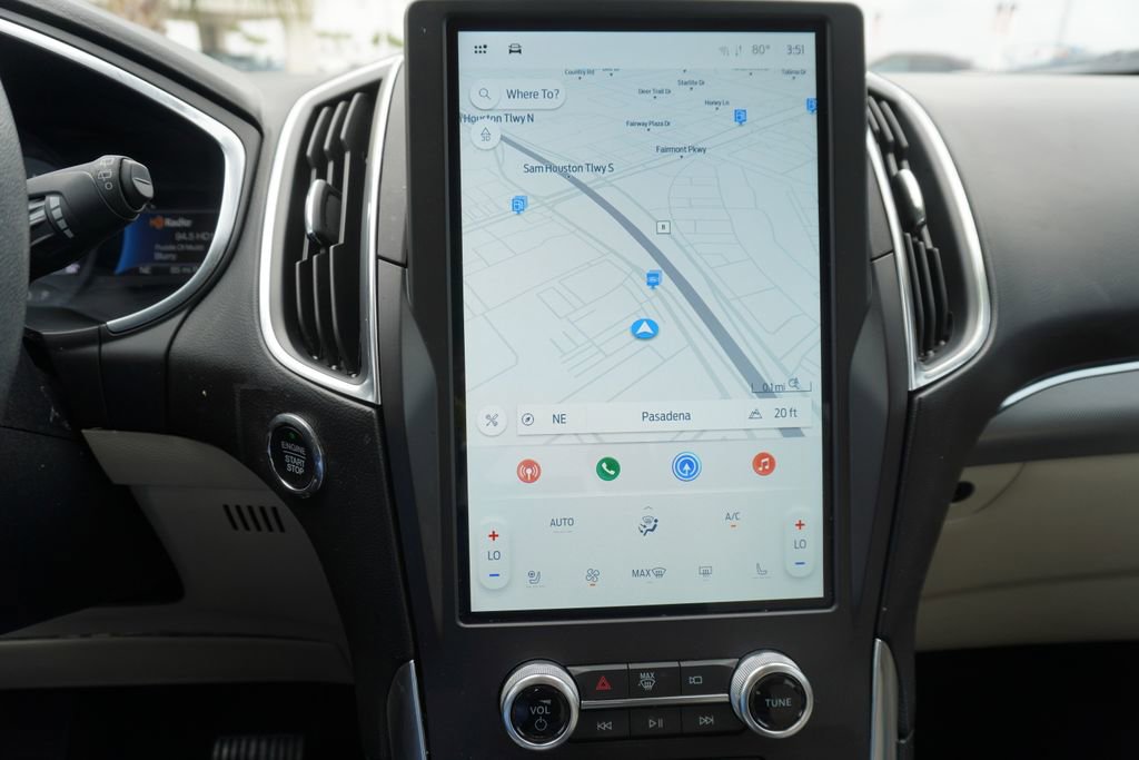 Used 2021 Ford Edge Titanium image 15