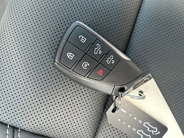 New 2026 GMC Sierra EV Elevation image 32