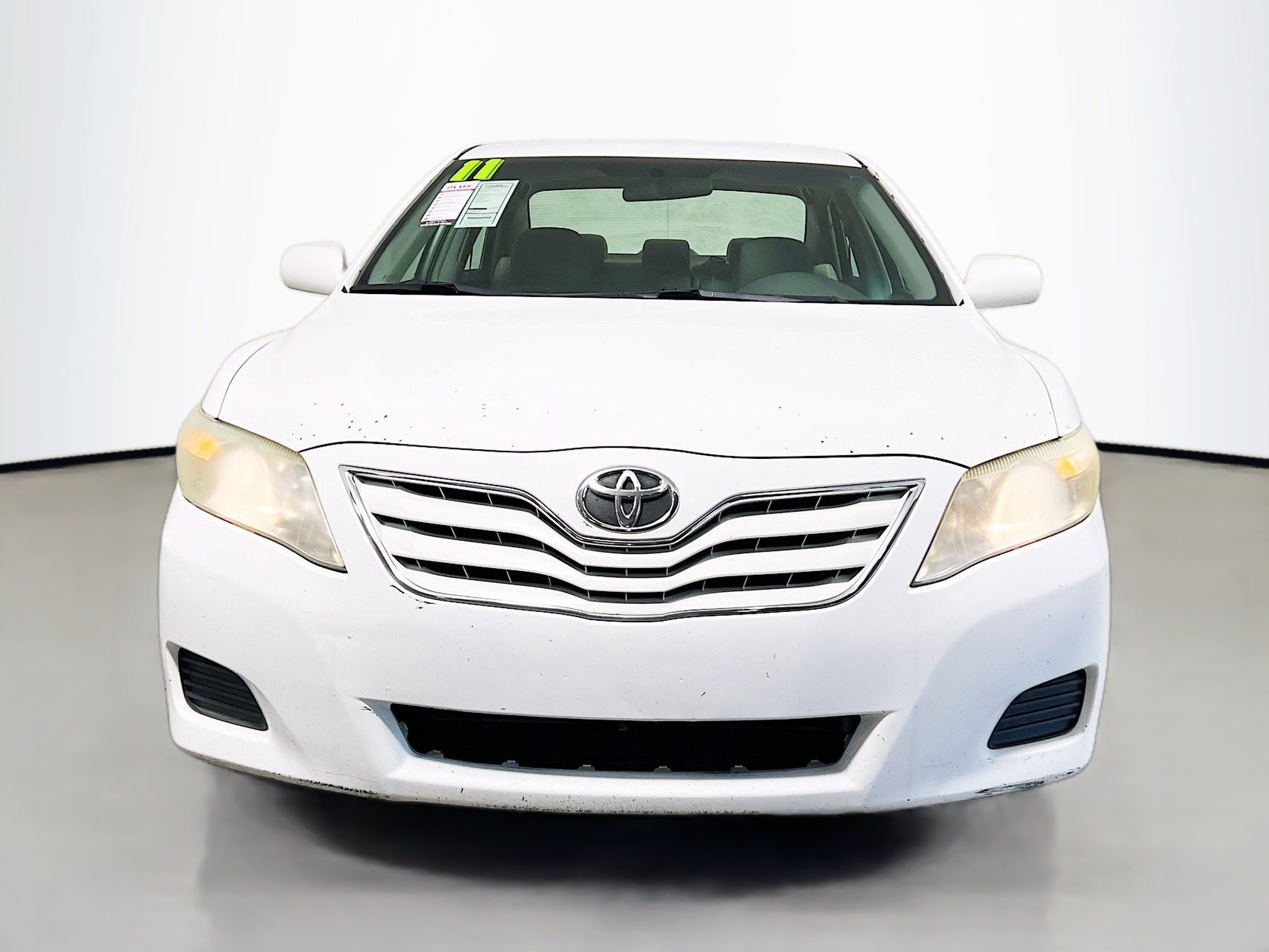Used 2011 Toyota Camry LE image 11