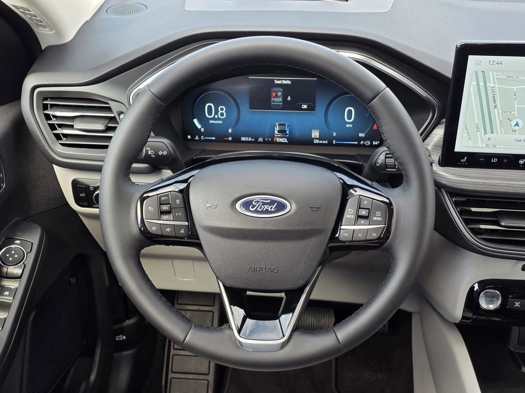 Used 2024 Ford Escape Platinum w/ Premium Technology Package image 27