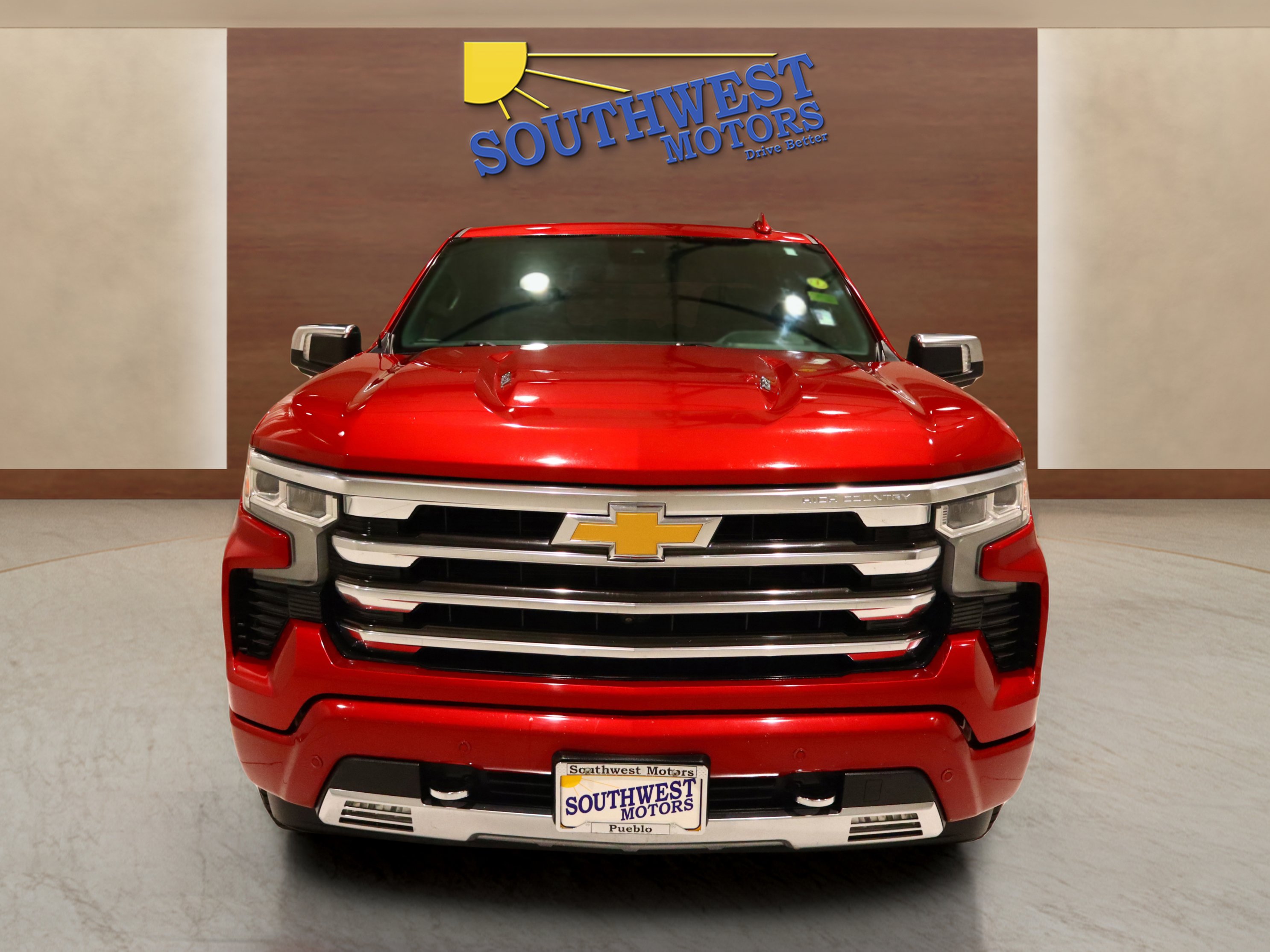 Used 2023 Chevrolet Silverado 1500 High Country w/ Z71 Off-Road Package image 6