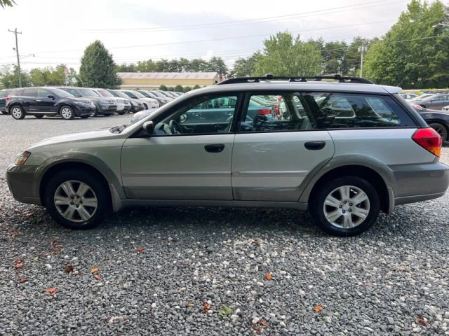 Used 2005 Subaru Outback 2.5i image 2