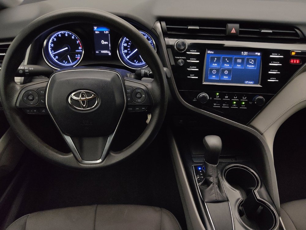 Used 2019 Toyota Camry LE FWD image 22