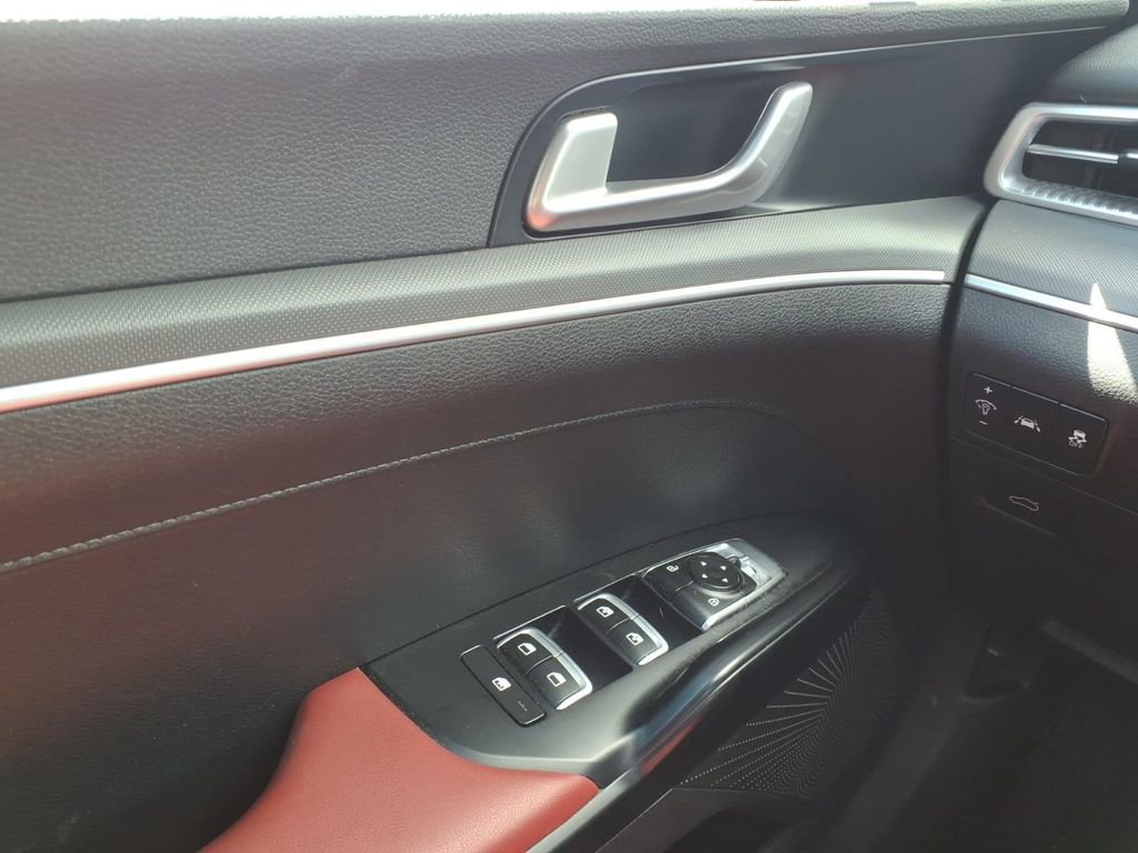 Used 2021 Kia K5 GT-Line FWD image 16