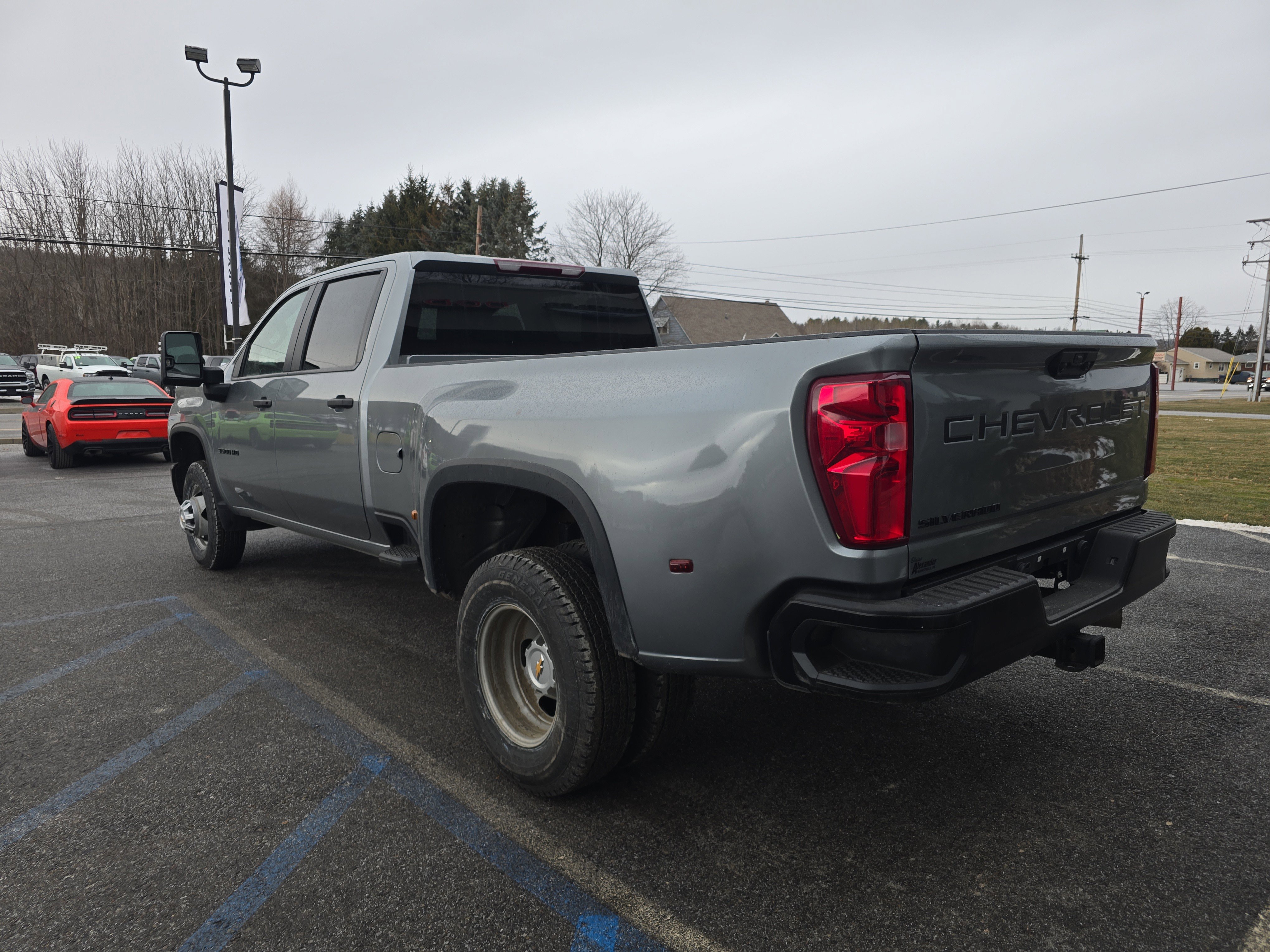 Used 2024 Chevrolet Silverado 3500 W/T image 6