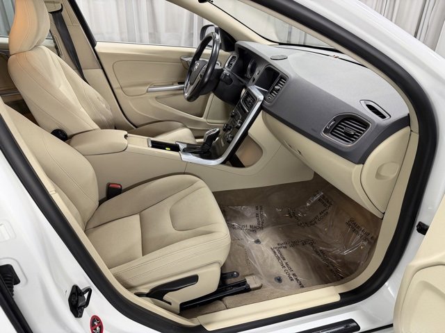 Used 2013 Volvo S60 T5 image 7