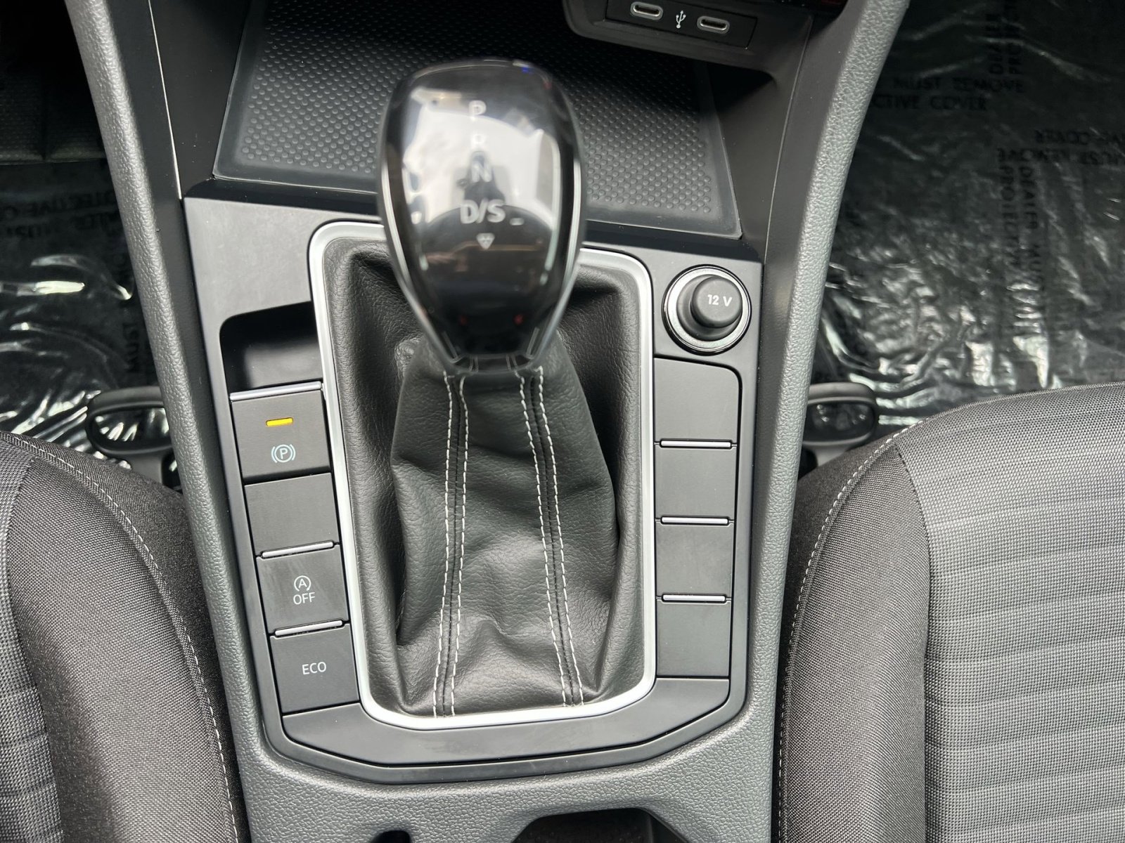 Used 2025 Volkswagen Jetta S image 29