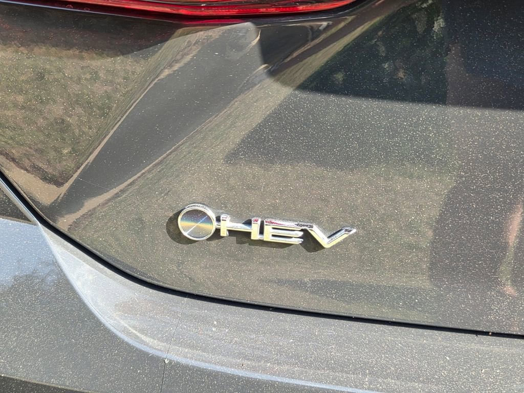 Used 2026 Toyota Camry SE FWD image 9