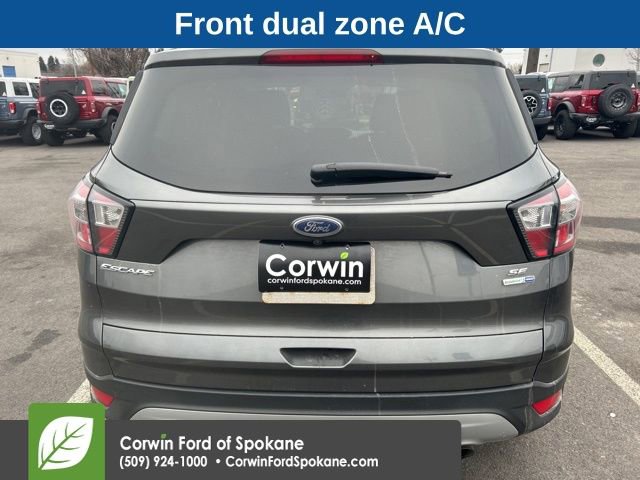 Used 2017 Ford Escape SE w/ SE Cold Weather Package image 4