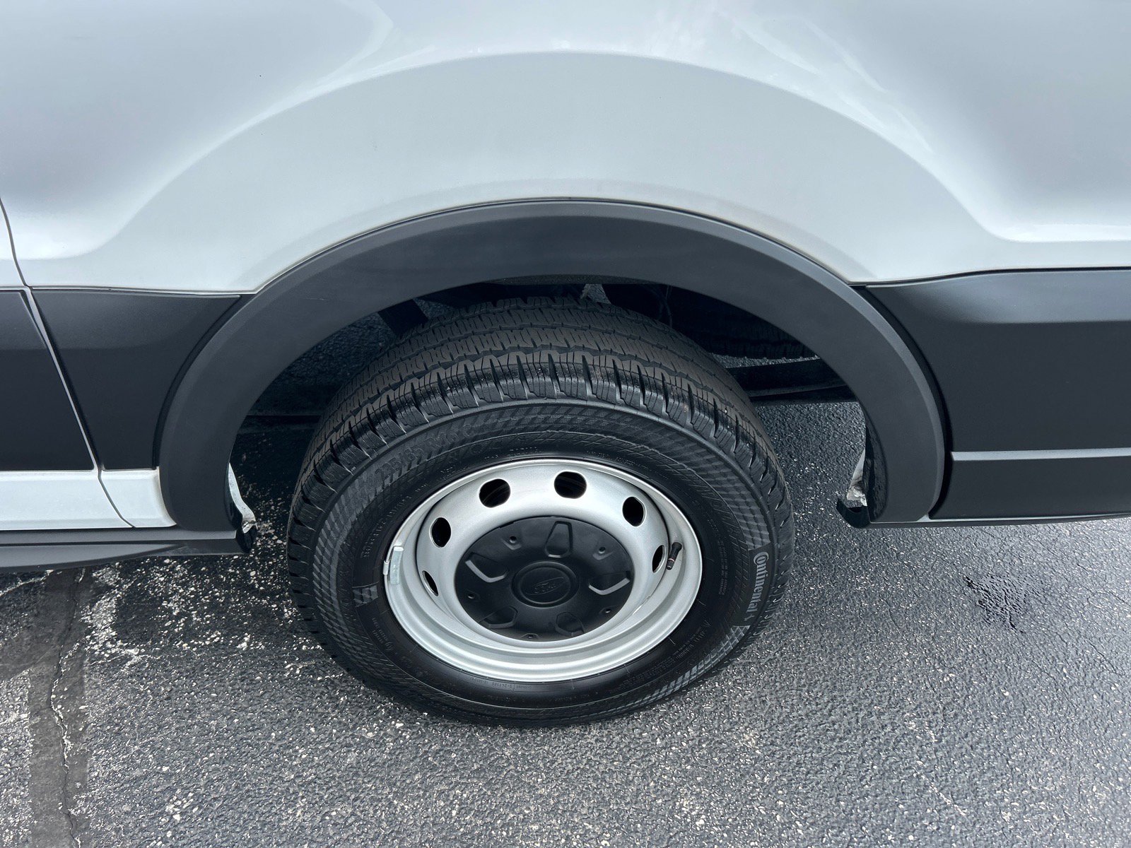 Certified 2023 Ford Transit 150 Low Roof w/ Load Area Protection Package RWD image 26