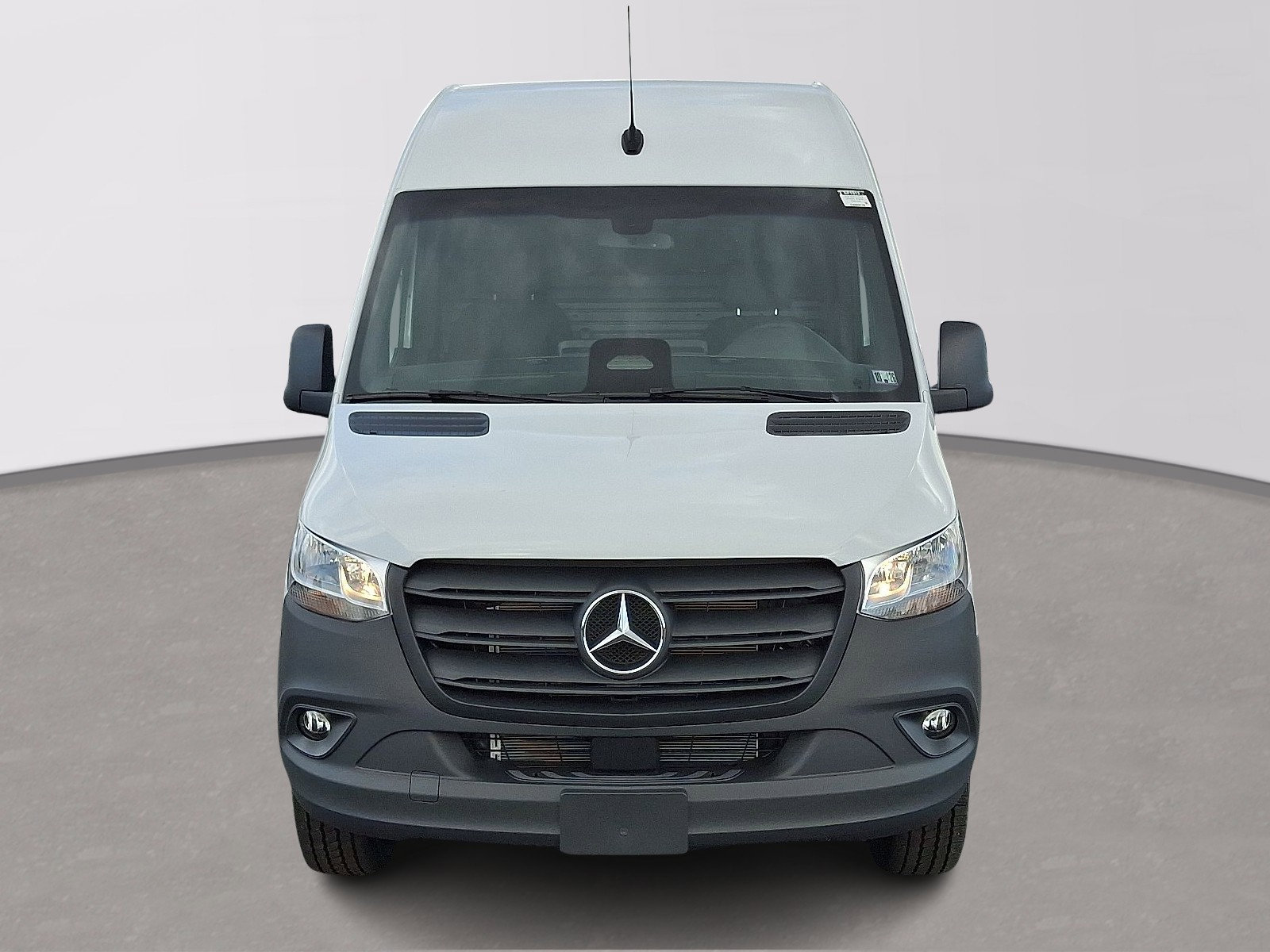 Used 2026 Mercedes-Benz Sprinter 2500 image 2