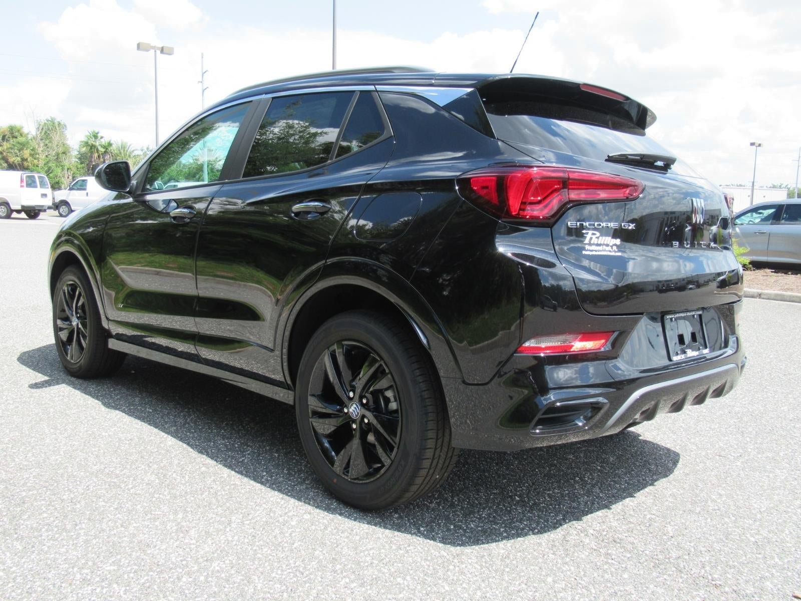 New 2026 Buick Encore GX Sport Touring FWD image 5