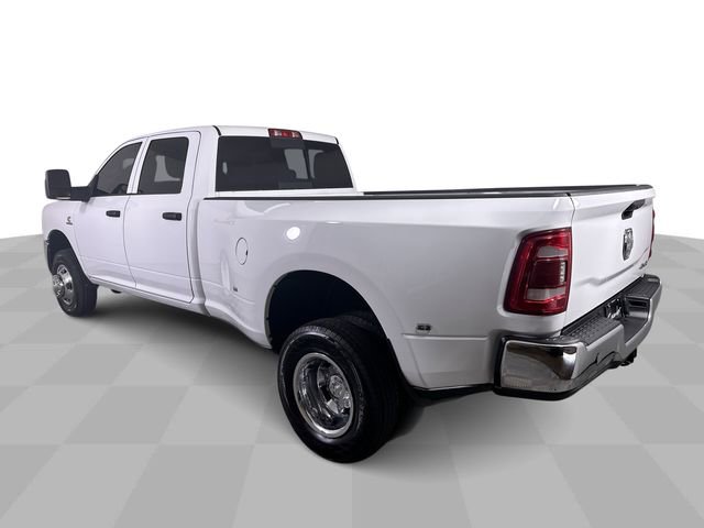 Used 2024 RAM 3500 Tradesman w/ Chrome Appearance Group image 6