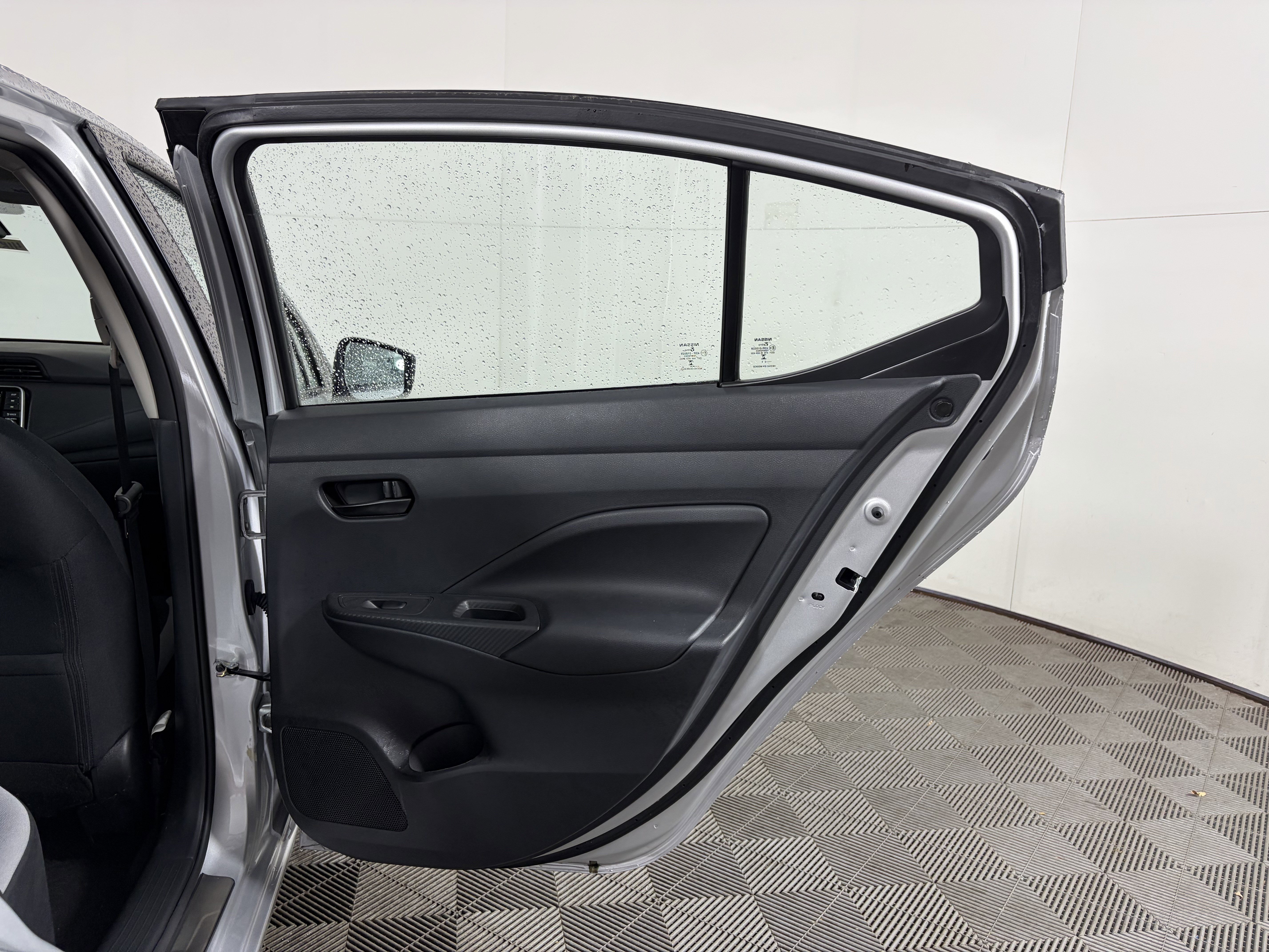 Used 2025 Nissan Versa S w/ Electronics Package FWD image 36