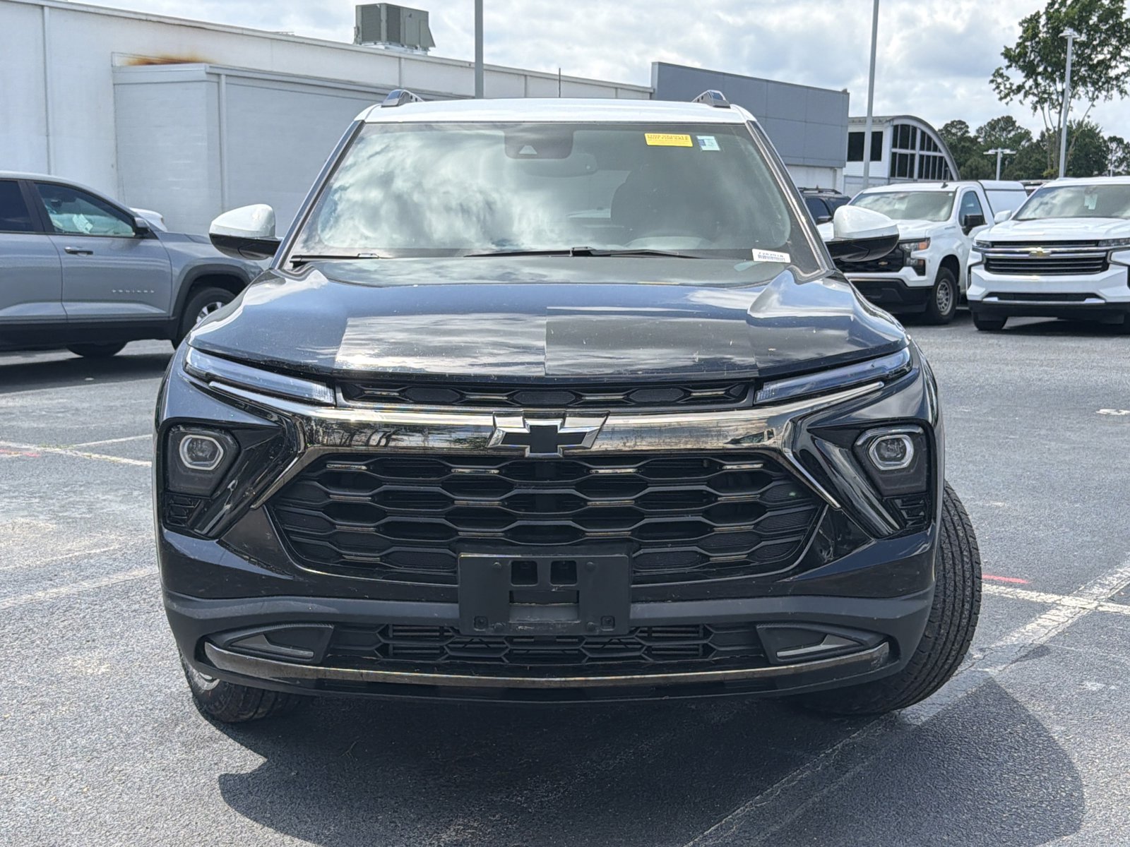 Used 2024 Chevrolet TrailBlazer ACTIV w/ Convenience Package AWD/4WD image 6