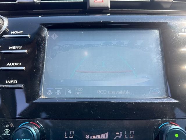 Used 2018 Toyota Camry XLE image 32