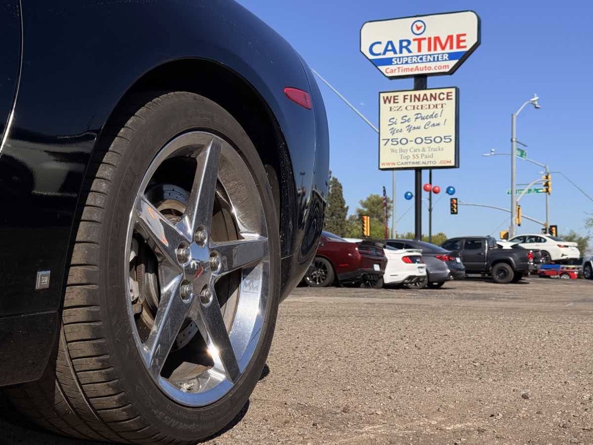 Used 2008 Chevrolet Corvette w/ Z51 Performance Package image 11