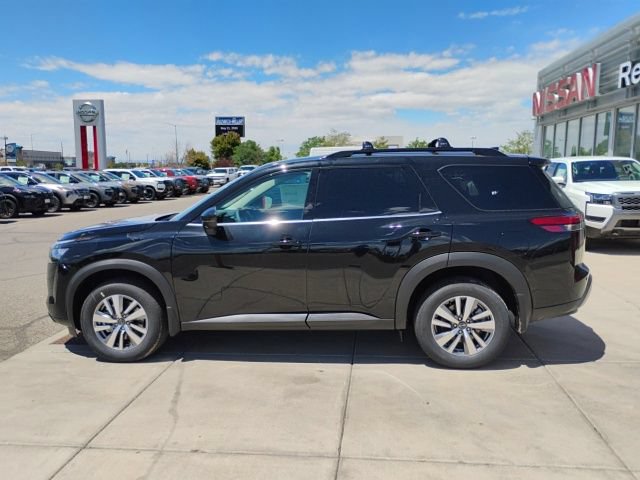 New 2026 Nissan Pathfinder SL AWD/4WD image 8