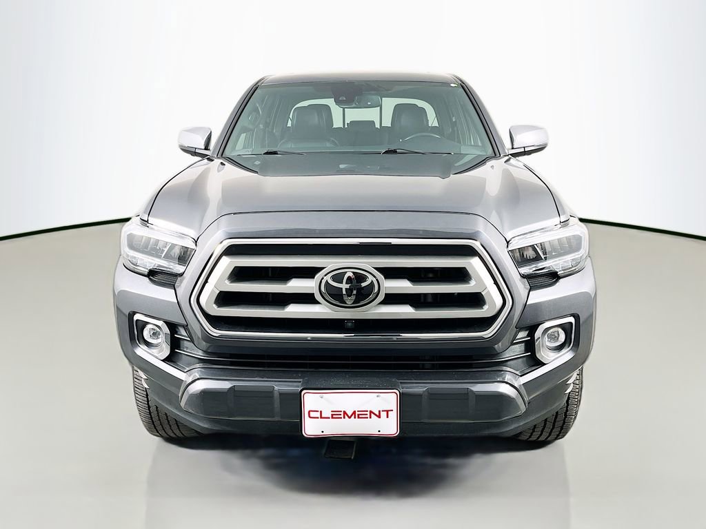 Used 2022 Toyota Tacoma Limited image 3