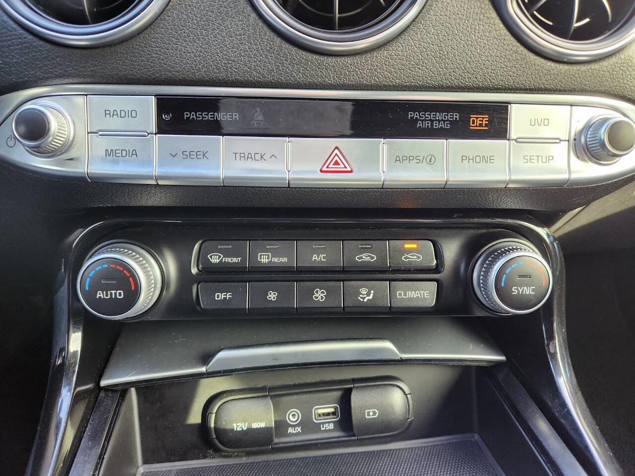 Used 2018 Kia Stinger GT image 23