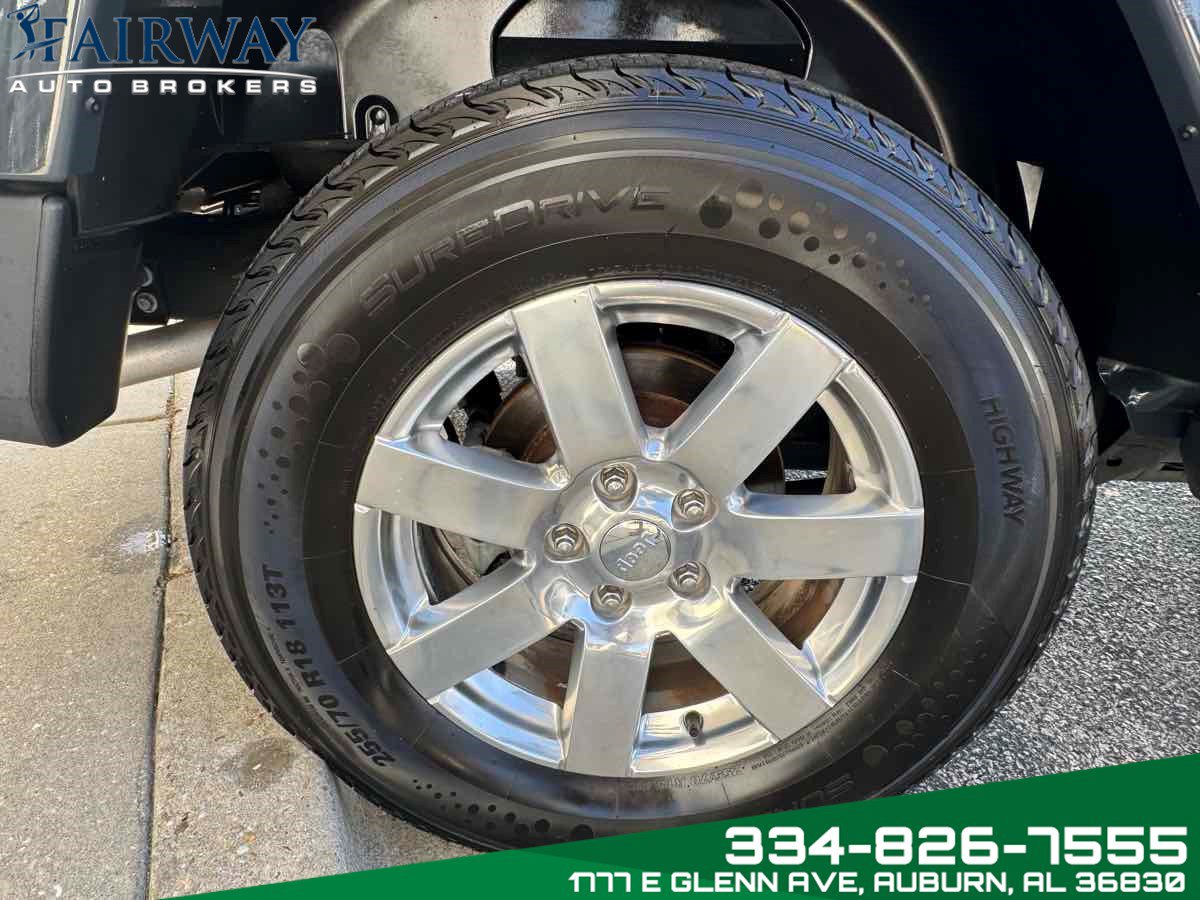 Used 2016 Jeep Wrangler Unlimited Sahara w/ Max Tow Package image 31