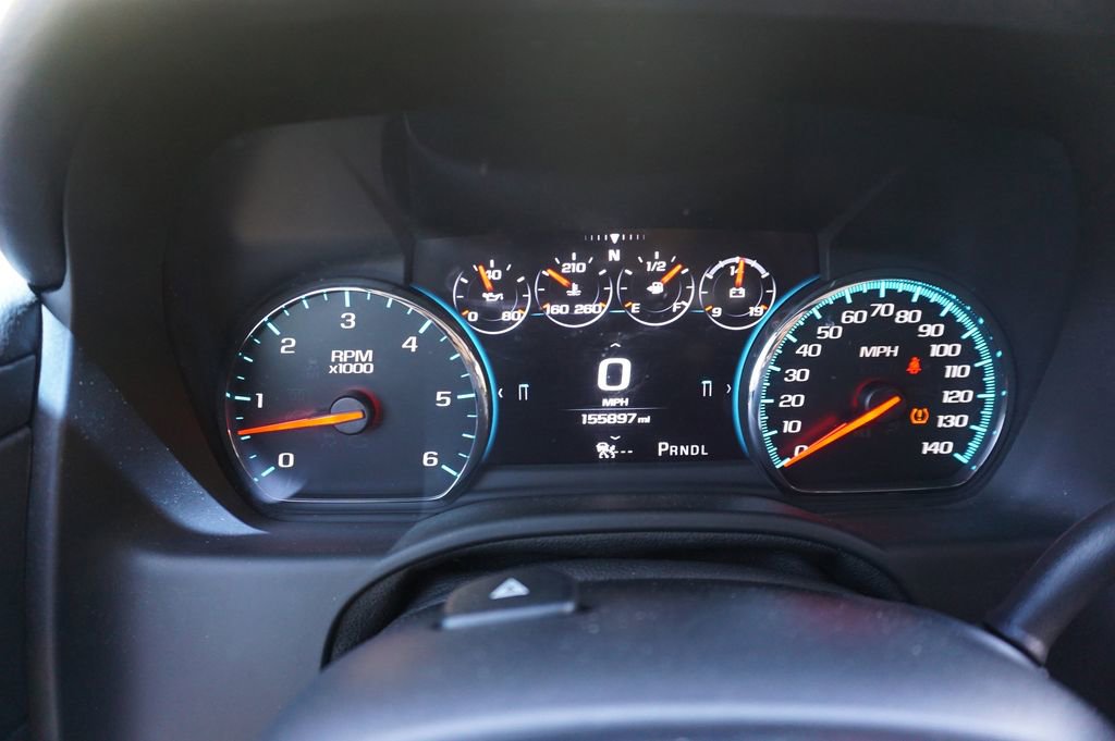 Used 2017 GMC Yukon SLT w/ Premium Edition image 6