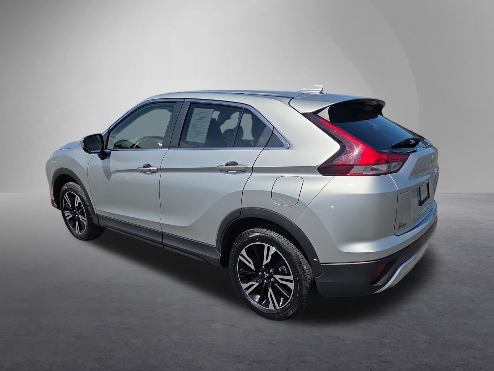 Used 2025 Mitsubishi Eclipse Cross SE AWD/4WD image 6