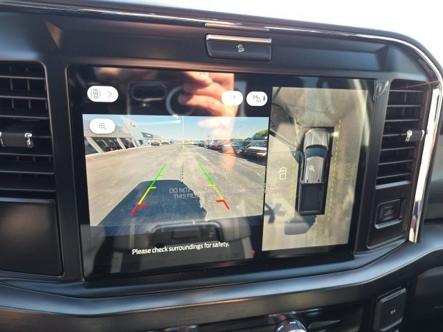 New 2026 Ford F350 Lariat image 21