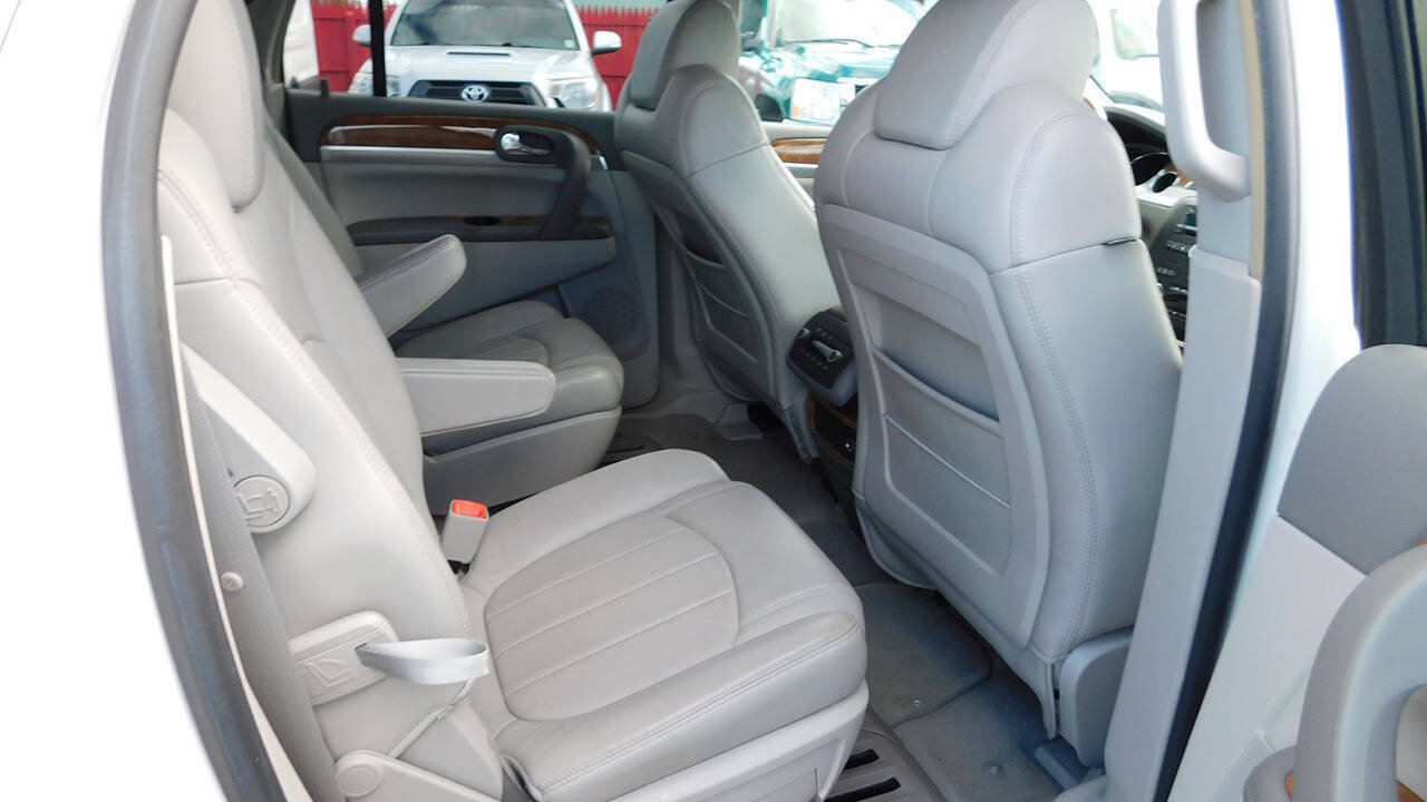 Used 2008 Buick Enclave CXL w/ Entertainment Package #1 AWD/4WD image 13